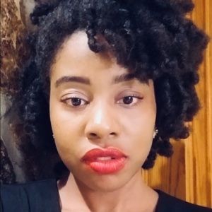 Meet your Posher, Latiesha